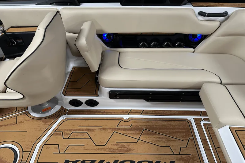 Slide: The Image of Moomba Craz 2025 - 16