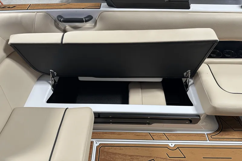 Slide: The Image of Moomba Craz 2025 - 25