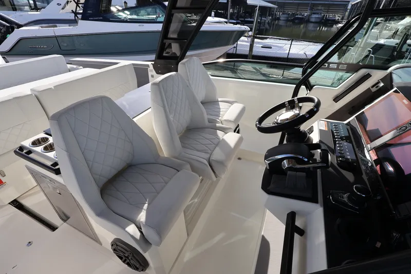 Slide: The Image of Saxdor 320 GTO 2025 - 14