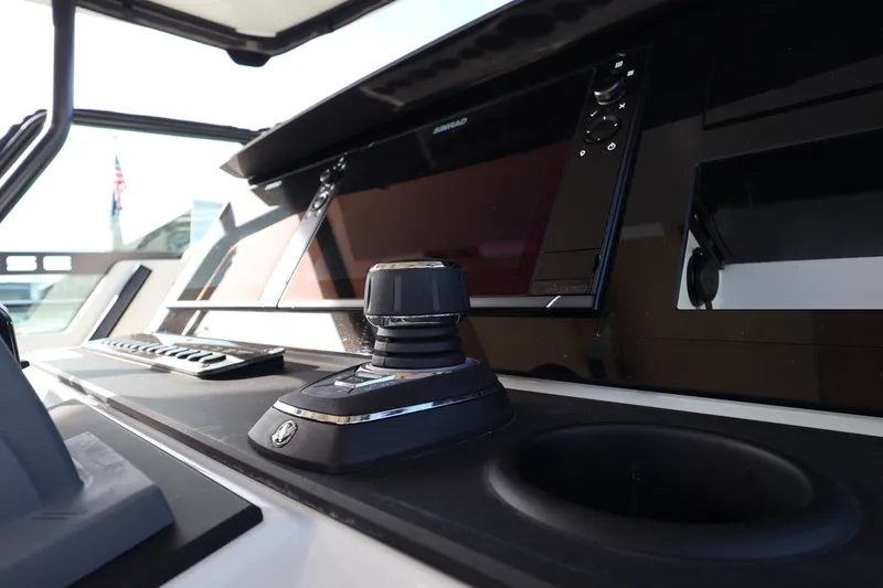 Slide: The Image of Saxdor 320 GTO 2025 - 16