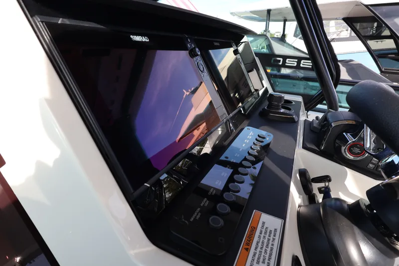 Slide: The Image of Saxdor 320 GTO 2025 - 17