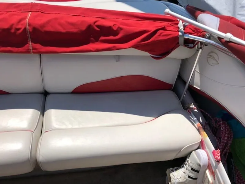 Slide: The Image of Crownline Boats 202 2002 - 11