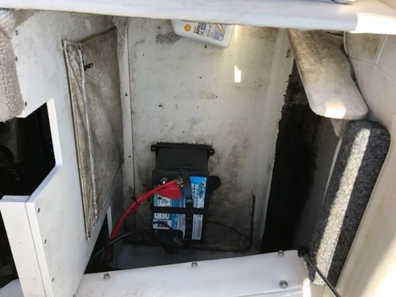 Slide: The Image of Crownline Boats 202 2002 - 12