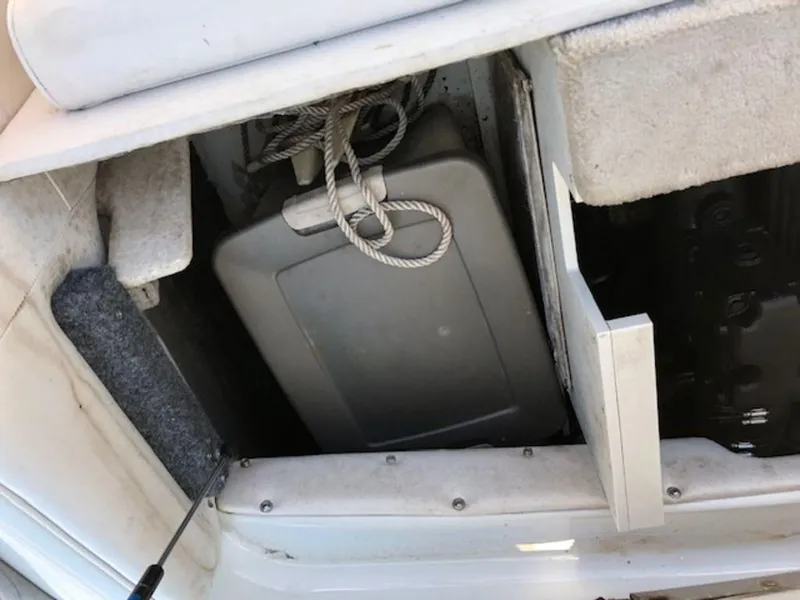 Slide: The Image of Crownline Boats 202 2002 - 15