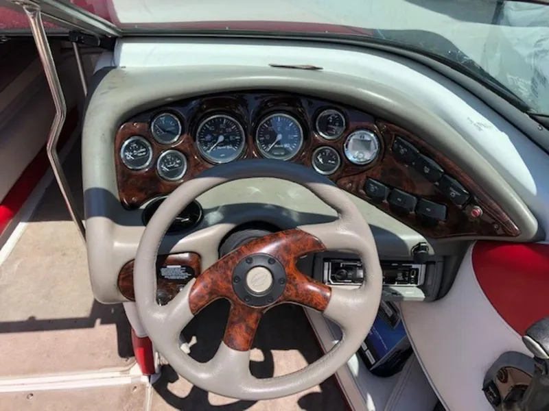 Slide: The Image of Crownline Boats 202 2002 - 3