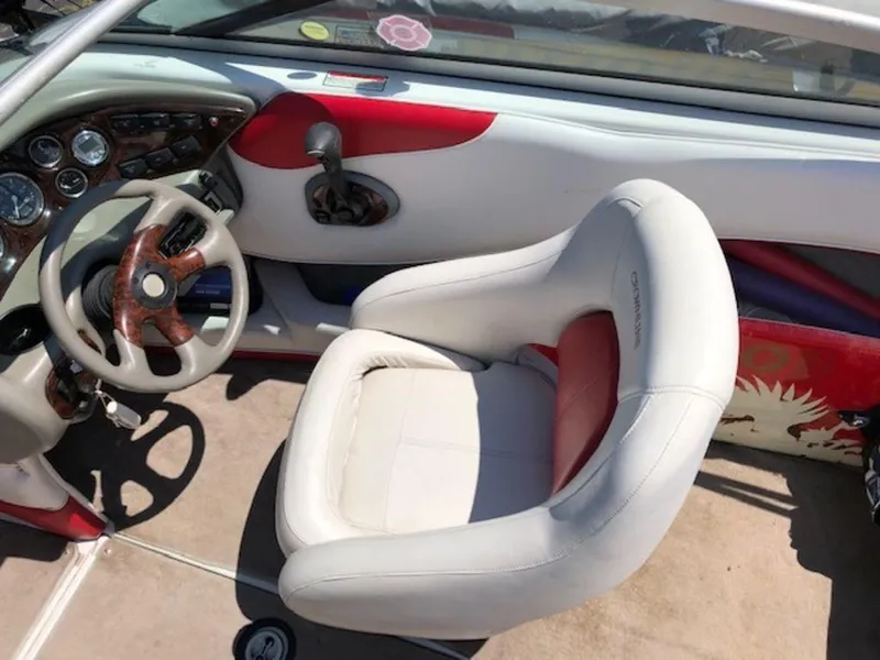 Slide: The Image of Crownline Boats 202 2002 - 4