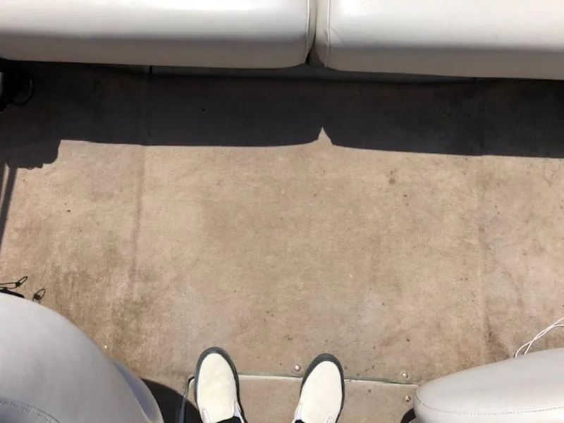 Slide: The Image of Crownline Boats 202 2002 - 7