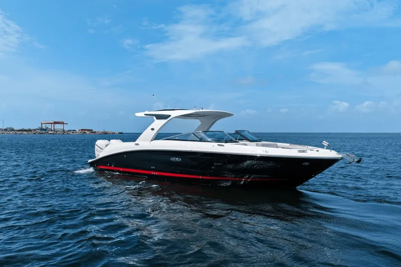 Slide: The Image of Sea Ray 350 SLX OUTBOARD 2023 - 3