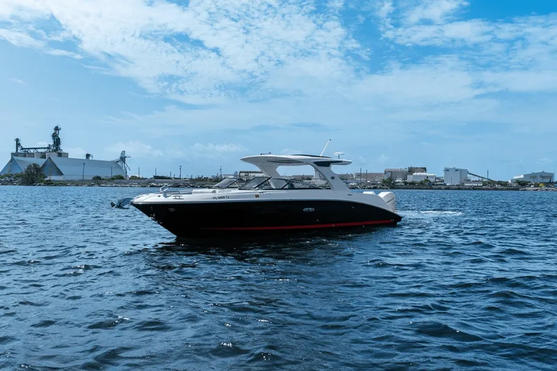 Slide: The Image of Sea Ray 350 SLX OUTBOARD 2023 - 4