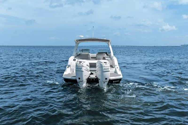 Slide: The Image of Sea Ray 350 SLX OUTBOARD 2023 - 7