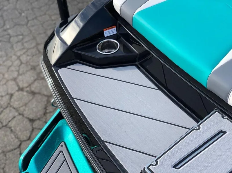 Slide: The Image of Malibu Wakesetter 21 MLX 2019 - 17