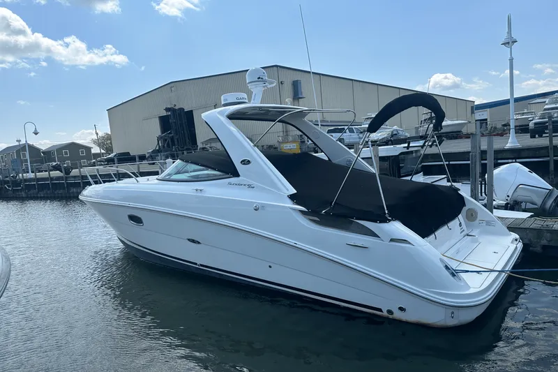Slide: The Image of Sea Ray 310 SUNDANCER 2012 - 1