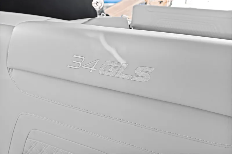 Slide: The Image of Cruisers Yachts 34 GLS Outboard 2026 - 20