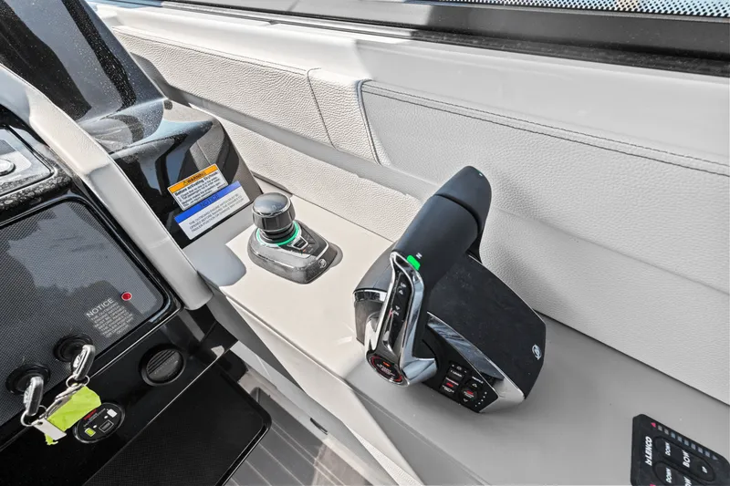 Slide: The Image of Cruisers Yachts 34 GLS Outboard 2026 - 30