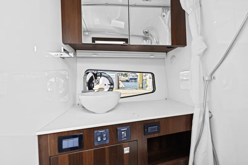 Slide: The Image of Cruisers Yachts 34 GLS Outboard 2026 - 44