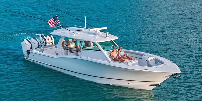 The Image of Scout Boat Company 435 LXF Li-Ion 2026 - 0