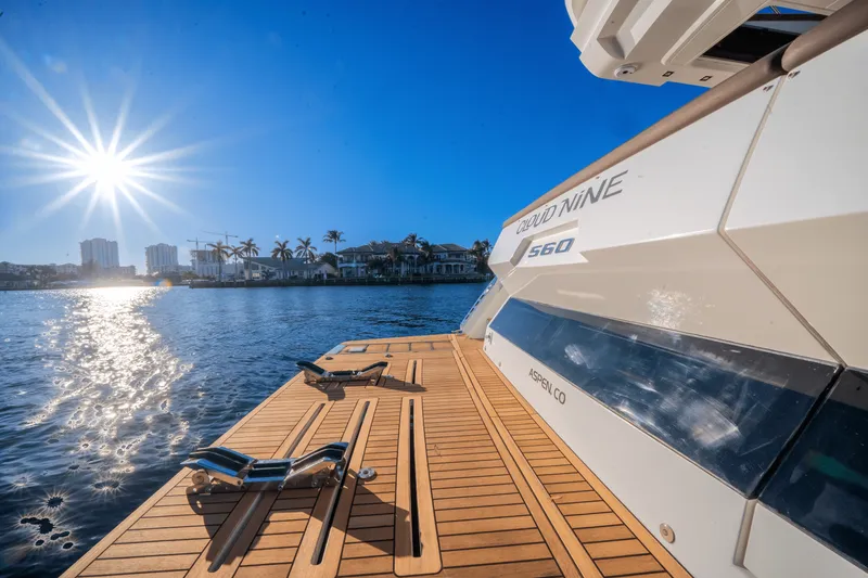 Slide: The Image of Galeon 560 SKY 2018 - 40