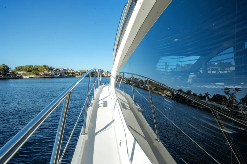 Slide: The Image of Galeon 560 SKY 2018 - 41