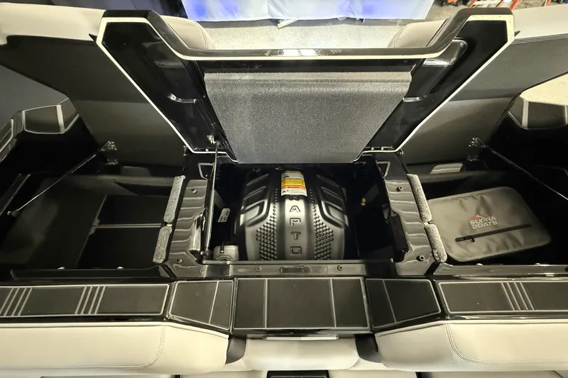 Slide: The Image of Supra SA 2025 - 33