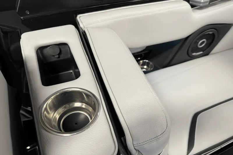 Slide: The Image of Supra SA 2025 - 43