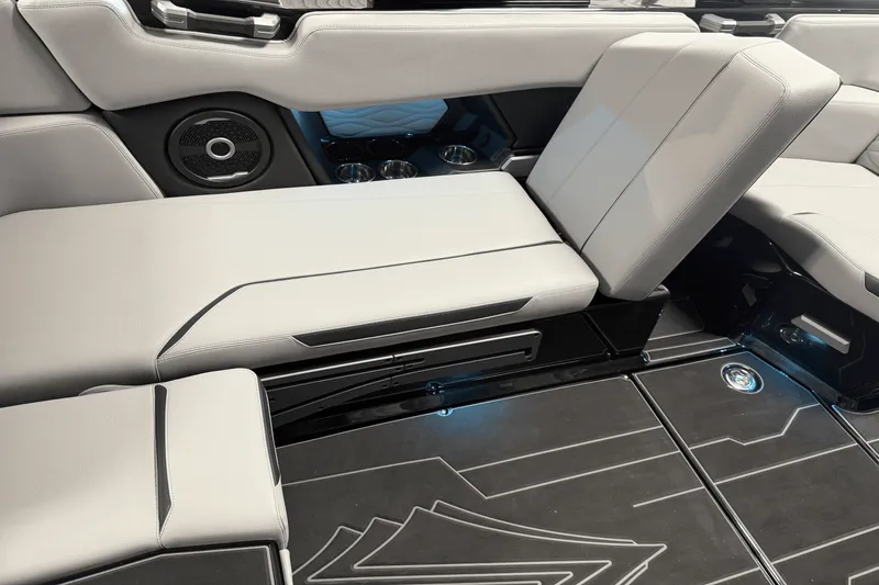 Slide: The Image of Supra SA 2025 - 50