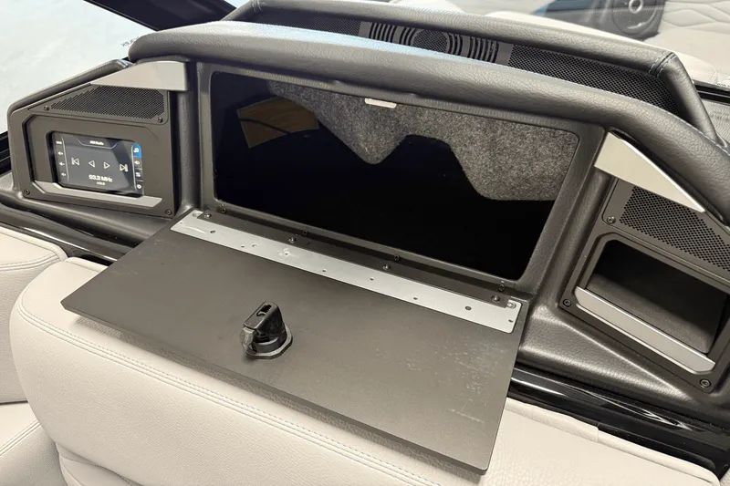 Slide: The Image of Supra SA 2025 - 62