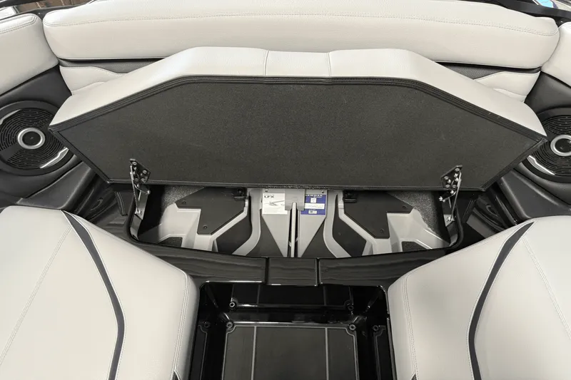 Slide: The Image of Supra SA 2025 - 98