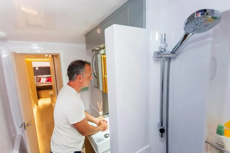 Slide: The Image of Manufacturer Provided Image: Seawind 1600 Heads - 52