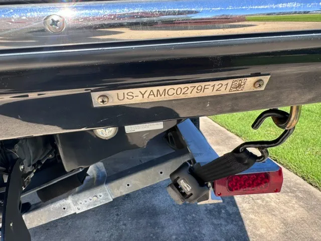 Slide: The Image of Yamaha 255 FSH 2021 - 24