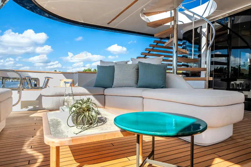 Slide: The Image of Azimut Magellano 30M 2026 - 48