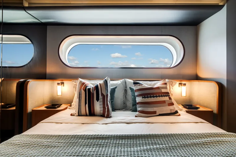 Slide: The Image of Azimut Magellano 30M 2026 - 33
