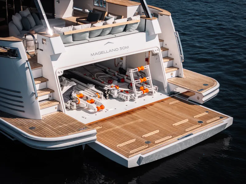 Slide: The Image of Azimut Magellano 30M 2026 - 6