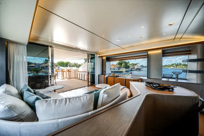 Slide: The Image of Azimut Magellano 30M 2026 - 81