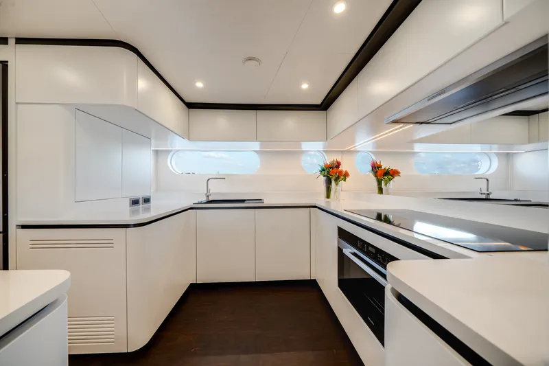 Slide: The Image of Azimut Magellano 30M 2026 - 86