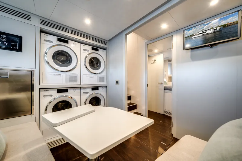 Slide: The Image of Azimut Magellano 30M 2026 - 99