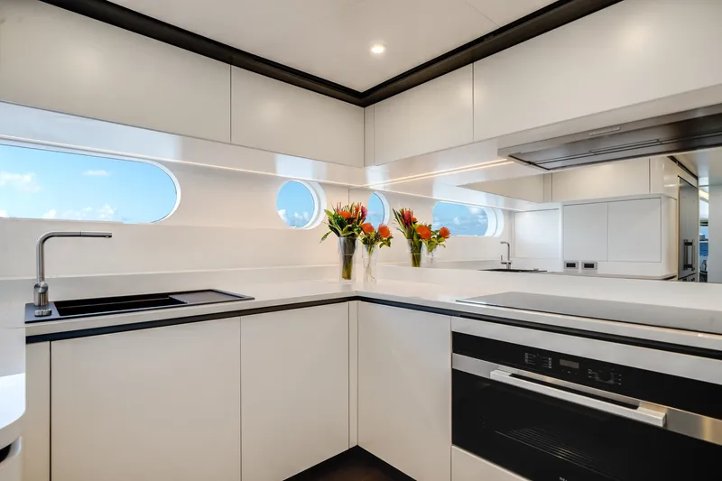 Slide: The Image of Azimut Magellano 30M 2026 - 89