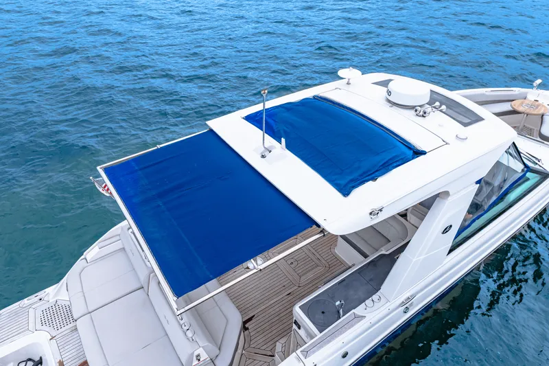 Slide: The Image of Sea Ray SLX 400 OB 2020 - 15