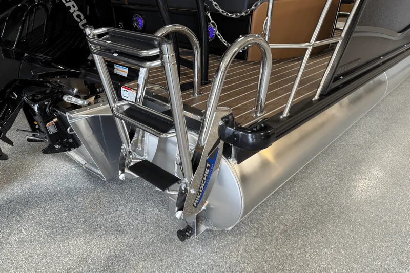 Slide: The Image of Premier 230SUNSATION 2026 - 14