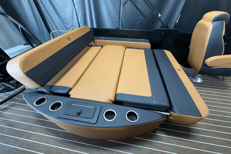 Slide: The Image of Premier 230SUNSATION 2026 - 20