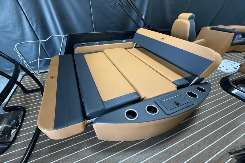 Slide: The Image of Premier 230SUNSATION 2026 - 22