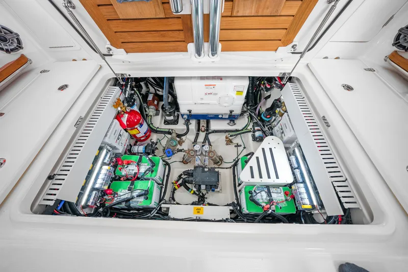 Slide: The Image of Boston Whaler 380 Realm 2026 - 54