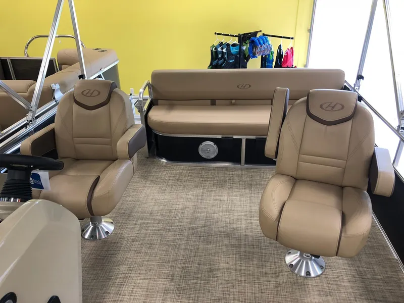 Slide: The Image of Harris CRUISER LX 180 2018 - 3