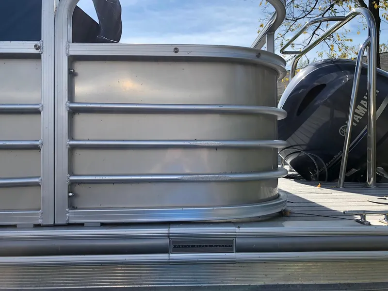 Slide: The Image of 2015 South Bay 522 FCR pontoon boat with Yamaha engine, side view. - 13