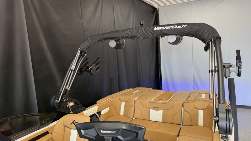 Slide: The Image of Mastercraft XT22 2026 - 86
