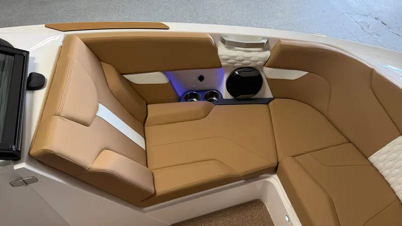 Slide: The Image of Mastercraft XT22 2026 - 74