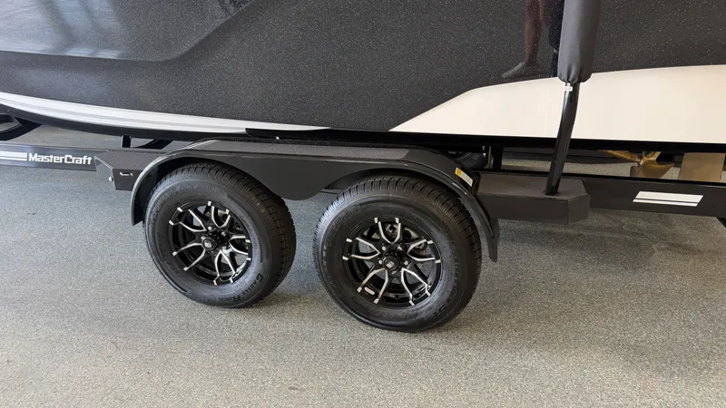 Slide: The Image of Mastercraft XT22 2026 - 93