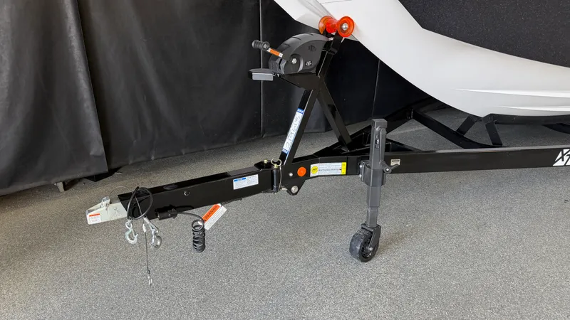 Slide: The Image of Mastercraft XT22 2026 - 95