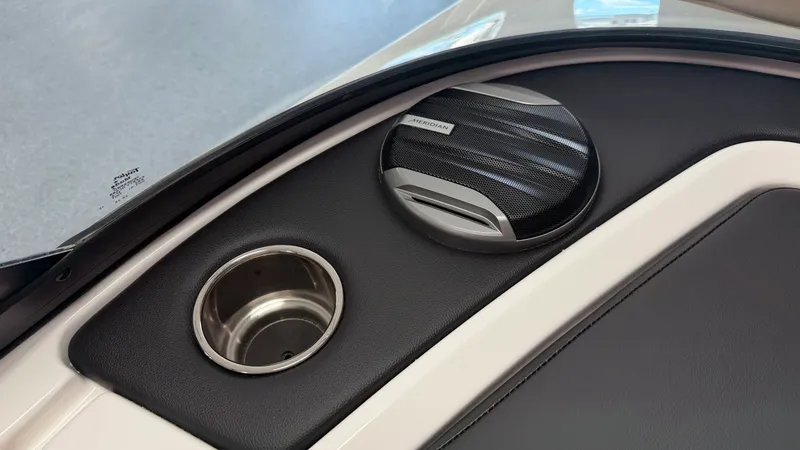 Slide: The Image of Mastercraft XT22 2026 - 53