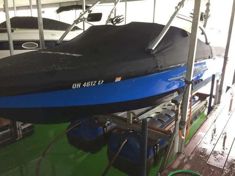 Slide: The Image of Nautique 236 2007 - 6