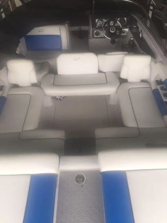 Slide: The Image of Nautique 236 2007 - 8